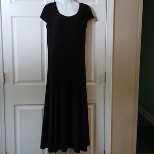 Lennie for Nina Leonard  black simple black maxi dress Sz S